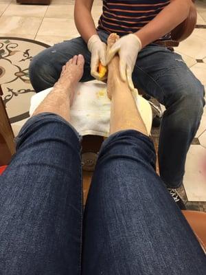 Pedicure with foot scrub