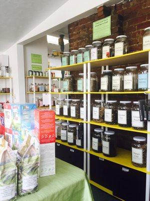 Great selection of loose leaf teas!