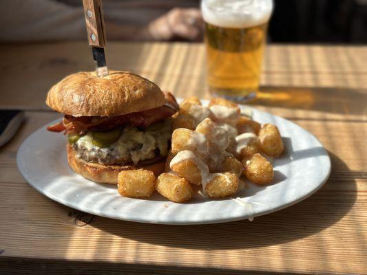 House Burger with cheesy tater tots