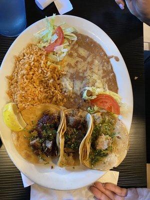 3 Taco Plate more like 2 taco plate