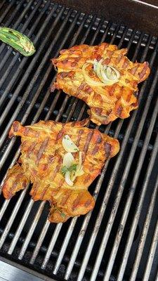 Marinated chicken on the grill