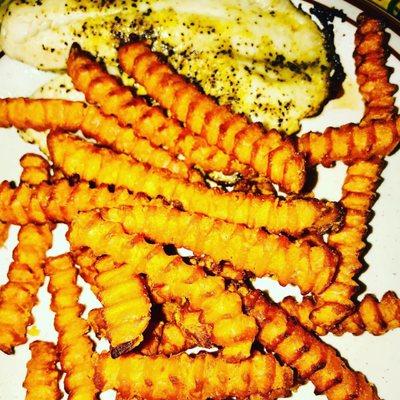 Tilapia 4oz with sweet potato fries