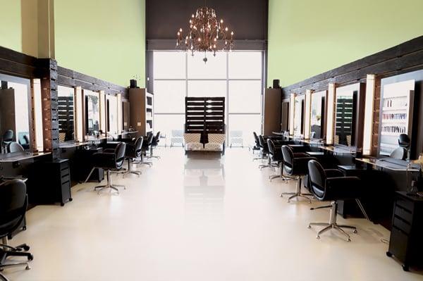 FUMA Salon interior