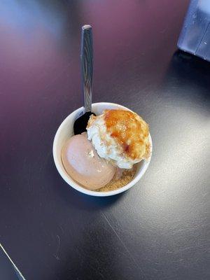 Crème brûlée and cajeta (goat milk caramel)