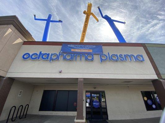 Octapharma Plasma Donation Center Denver CO -
PLASMA CENTER ADDRESS:
3100 S Sheridan Blvd
Denver, CO 80227