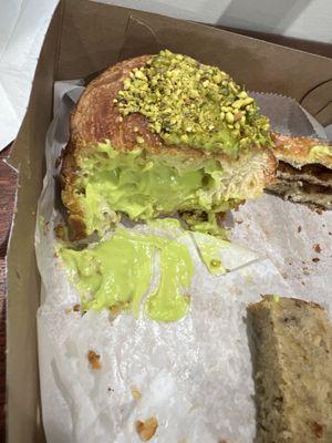 Croissant tube with pistachio cream.