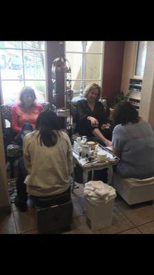 Pedicure station