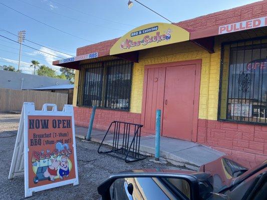 Quiet spot for a Brisket Burrito breakfast