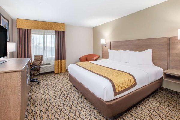 Baymont By Wyndham Grand Rapids Airport