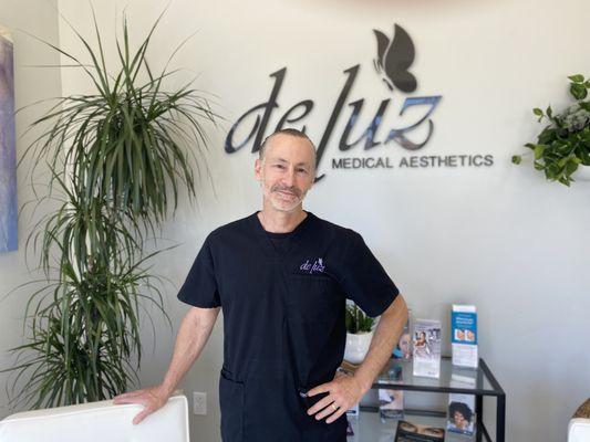 Welcome to DeLuz Medical Aesthetics!