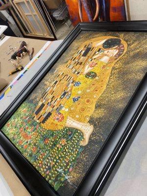 Kiss by Gustav Klimt replica