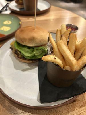 Tempo Cheeseburger and fries