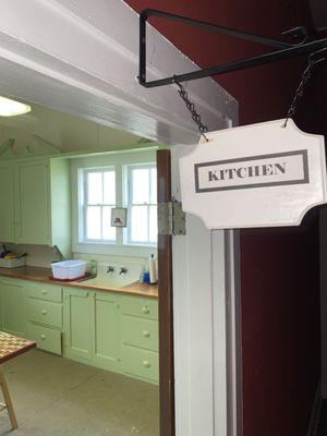 Sassy Sisters' Inn has a full kitchen available including major appliances.