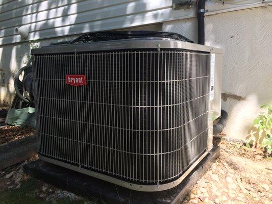 Here is my 3 ton  Bryant condenser (midline carrier) installed with new line set.