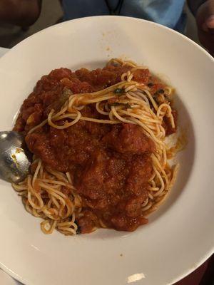 Spaghetti w/ meatballs