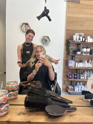 My girl, Dani, making my hair look awesome with blonde highlights.