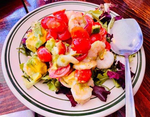 Avocado Shrimp Salad