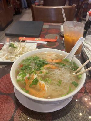 N7. Shrimp Noodle Soup with B3. Thai Tea