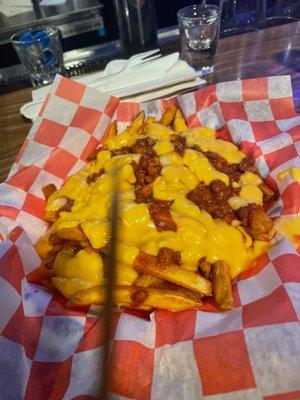 Chili cheese fries