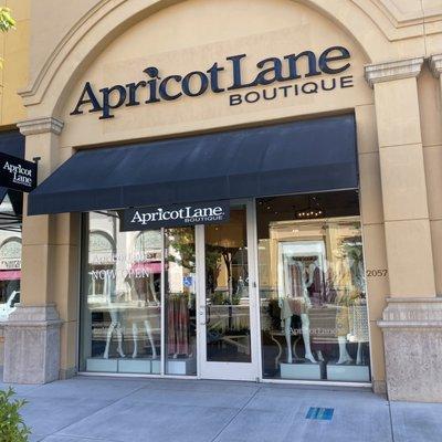 Apricot Lane Boutique - Folsom