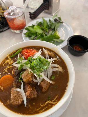 Mì bo kho