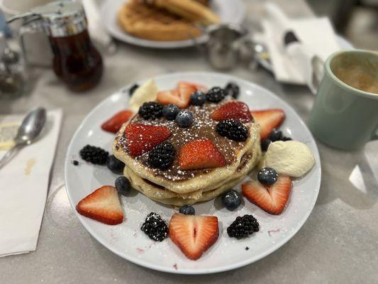 Fresh Mixed Berries Pancake