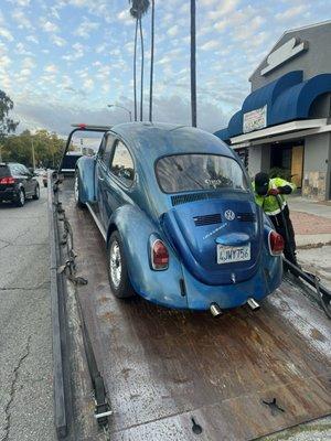 Towing my 1972 Beetle for the second time