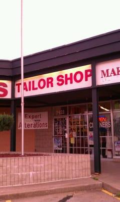 Nhan's Tailor Shop (outside)