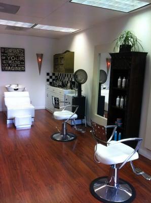 Choukri Salon, chic, elegant with Moroccan decor