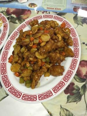 Chicken with cashew nuts.  Great taste!!