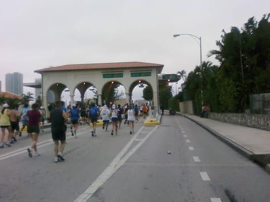 Toll plaza on Venetian Causeway