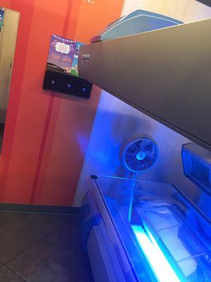 Instant tanning bed! It's soooo good