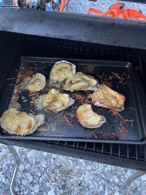 Smoked oysters