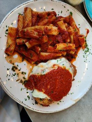 Chicken parmesean and rigatoni