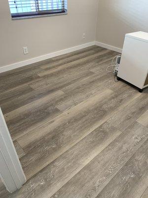 New Vinyl floor from dolphin