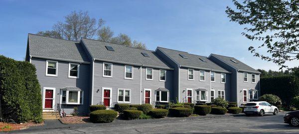 We installed new Windows, New Roof and New Vinyl Siding. This older Condo looks brand New!