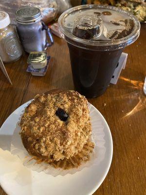 Blueberry muffin, ICED COFFEE