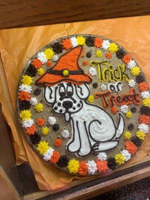 Large Halloween cookie