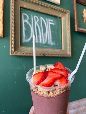 Almond butter acai bowl