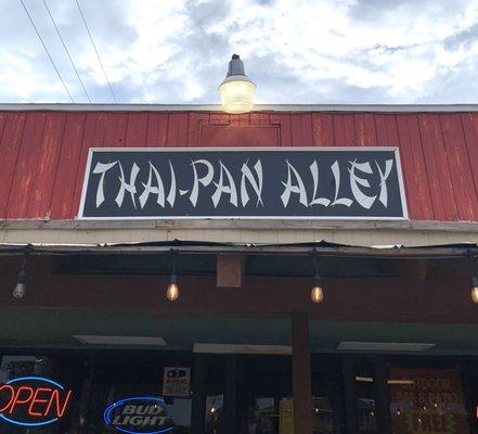 Thai pan alley restaurant, Indian Rocks Beach island, St Pete, Tampa Bay