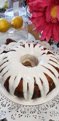 Grandma Melissa's Lemon Cream Cheese Pound Cake