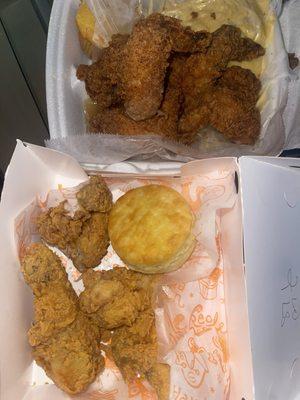 The chicken was so bad, I had to stop to Popeyes on my way home.