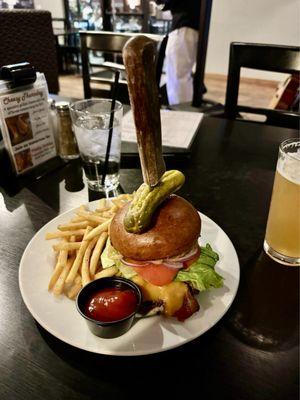 Metropolitan burger - perfectly grilled and presented