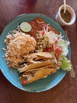 3 crispy chicken tacos plate was excellent