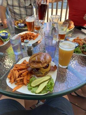 Great burgers and ambiance. Sweet potato fries.