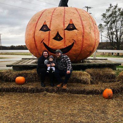 Perfect fall family photo spot