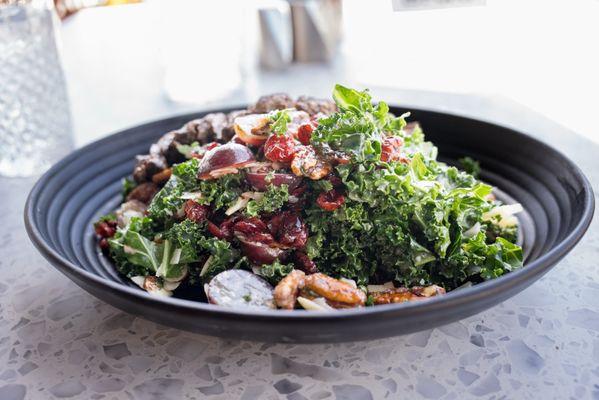 Rustic Salad with Steak