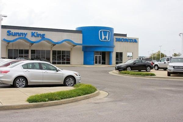 Our modern showroom is convenient and comfortable. Easy access from Interstate 20 at exit # 188.