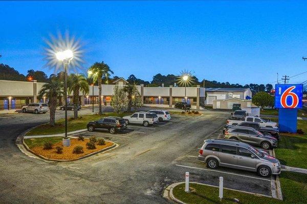 Motel Moultrie GA Exterior