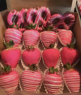 Valentine's theme chocolate covered strawberries